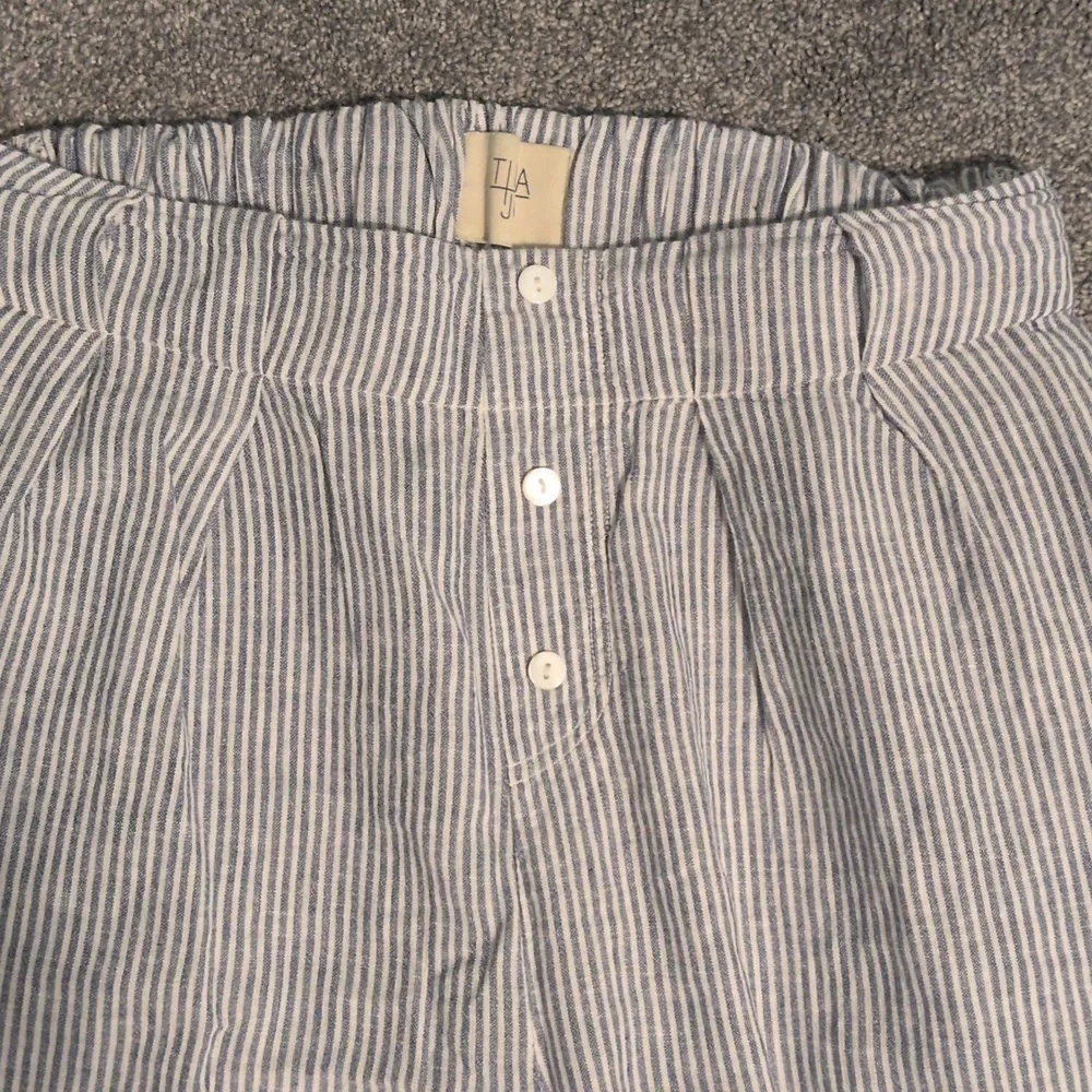 Tina Jo Blue & White Striped Linen Pants Size Small - Picture 2 of 5